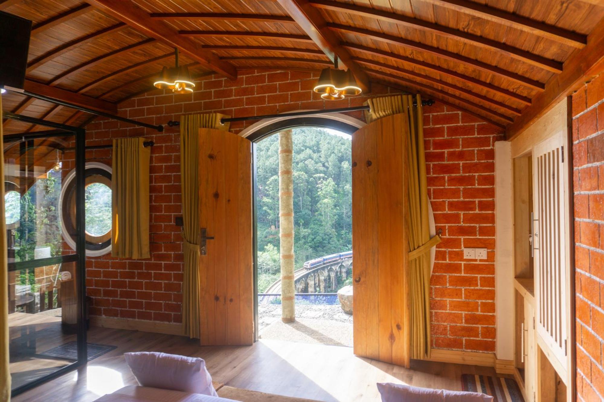 Hobbit Hole Hideaway Bed & Breakfast Ella Exterior photo